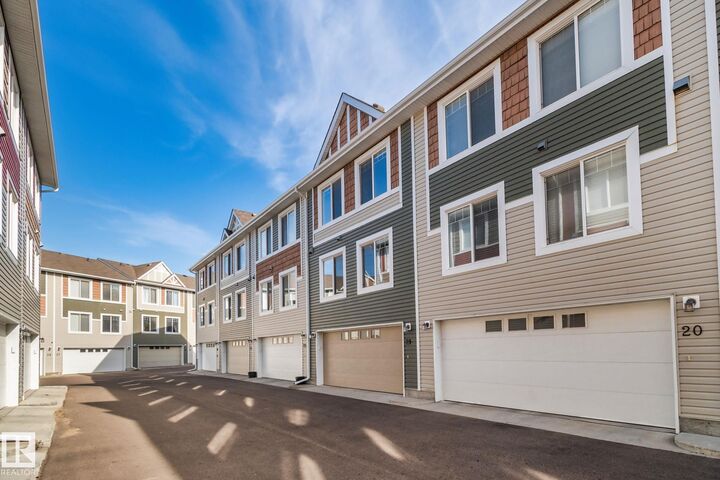Property Photo:  2922 Maple Way NW 21  AB T6T 1A5 