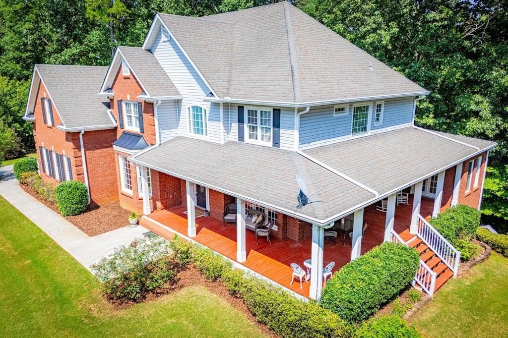 Property Photo: 1001 Herrell Road GA 30180