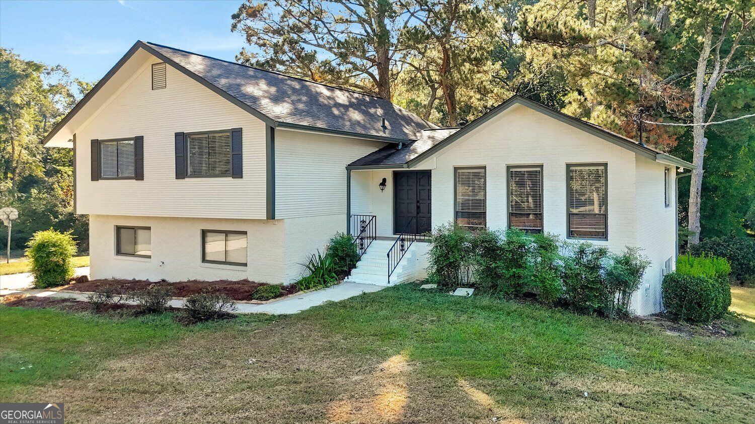 Property Photo:  150 Thornton Drive  GA 30214 