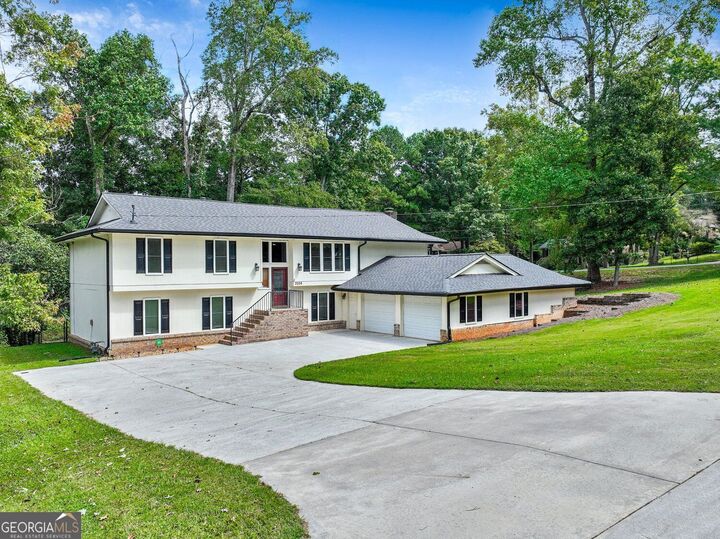 Property Photo: 2026 Crescent Drive SW GA 30078
