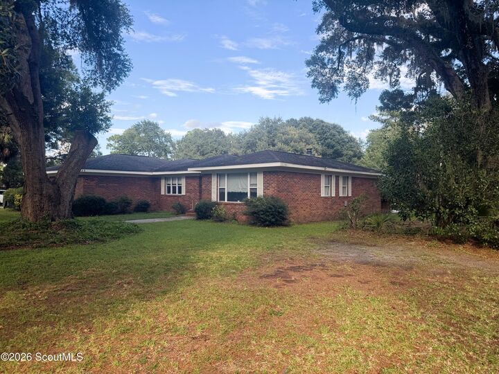Property Photo:  1124 Myers Hill Road  GA 31523 