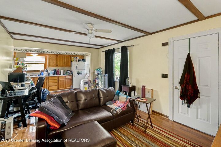 Property Photo:  714 &Amp 15 E Grand River Avenue  MI 48895 