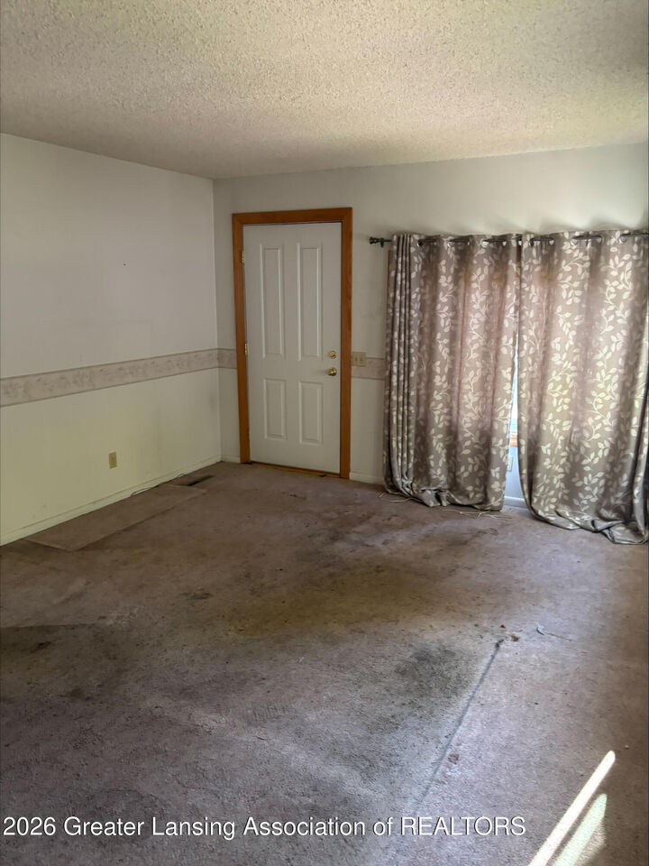 Property Photo:  509 E Grand River Road  MI 48848 