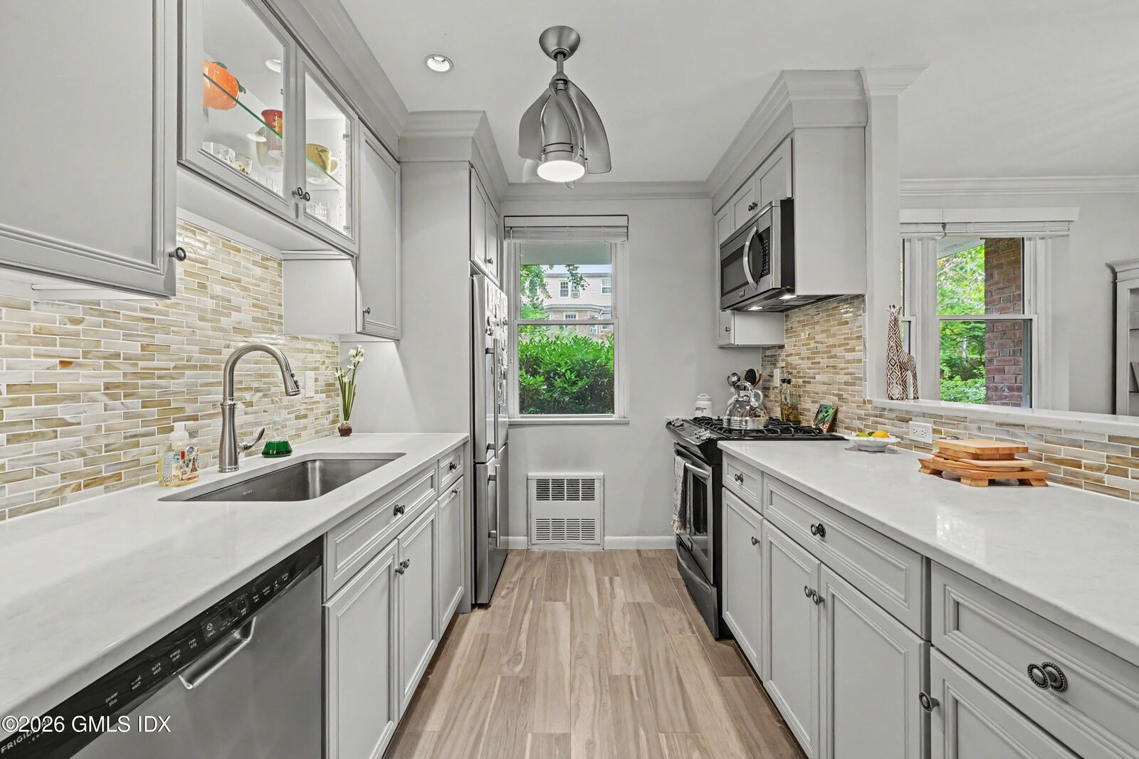 Property Photo:  3 Putnam Hill Road 1K  CT 06830 