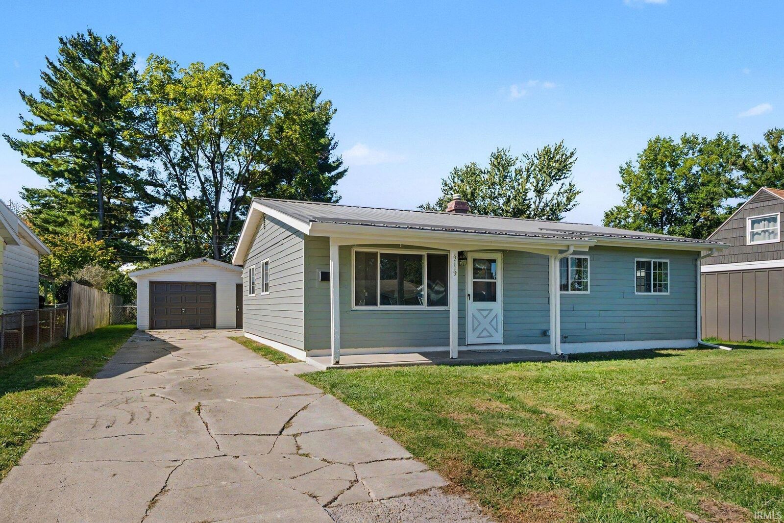 Property Photo:  4119 York Road  IN 46614-2720 