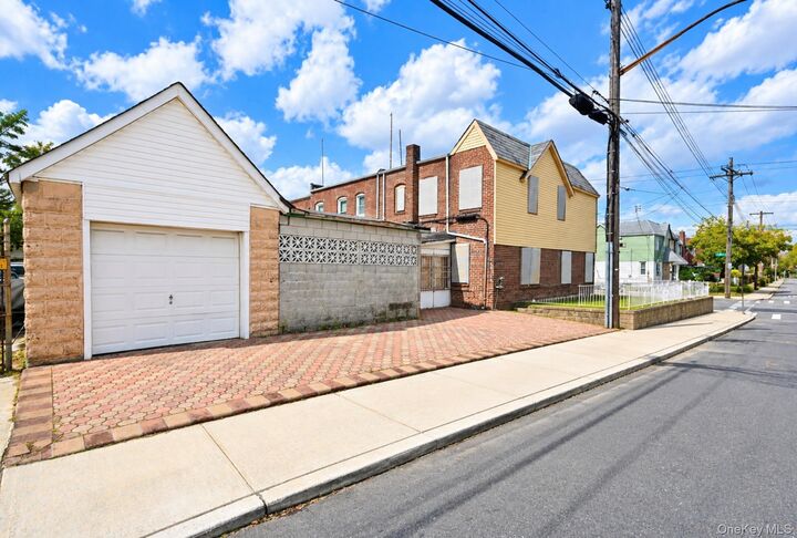 Property Photo:  19920 115th Avenue  NY 11412 