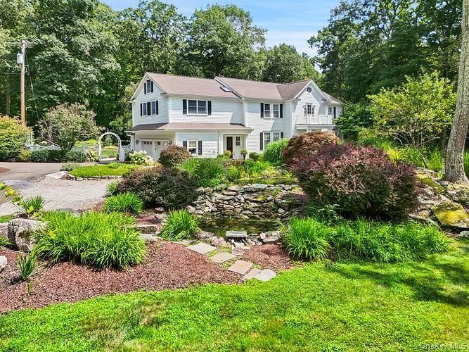 Property Photo: 33 Peters Lane NY 10576
