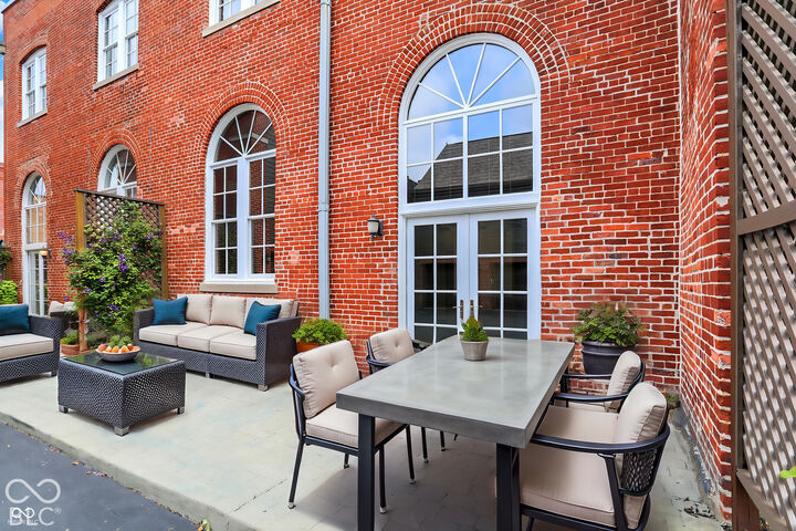 Property Photo:  1529 N Alabama Street Unit C  IN 46202 
