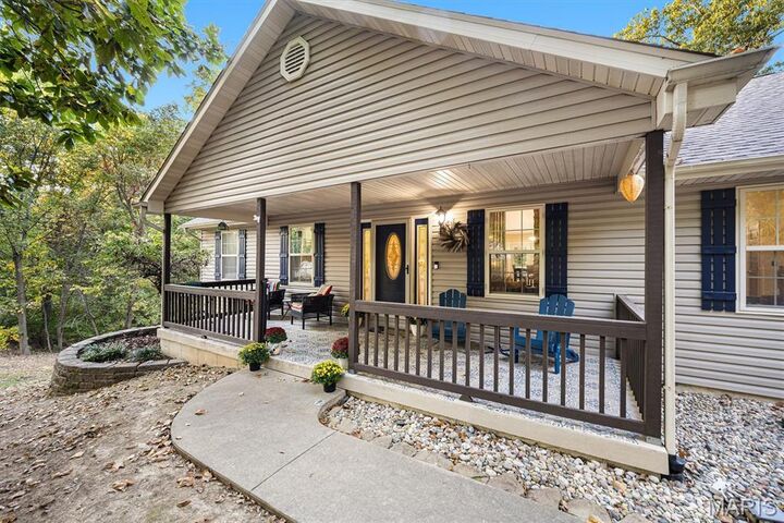 Property Photo:  6107 Briar Trail  IL 62298 