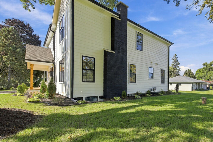 Property Photo:  15330 Mt. Vernon Ave  WI 53005 