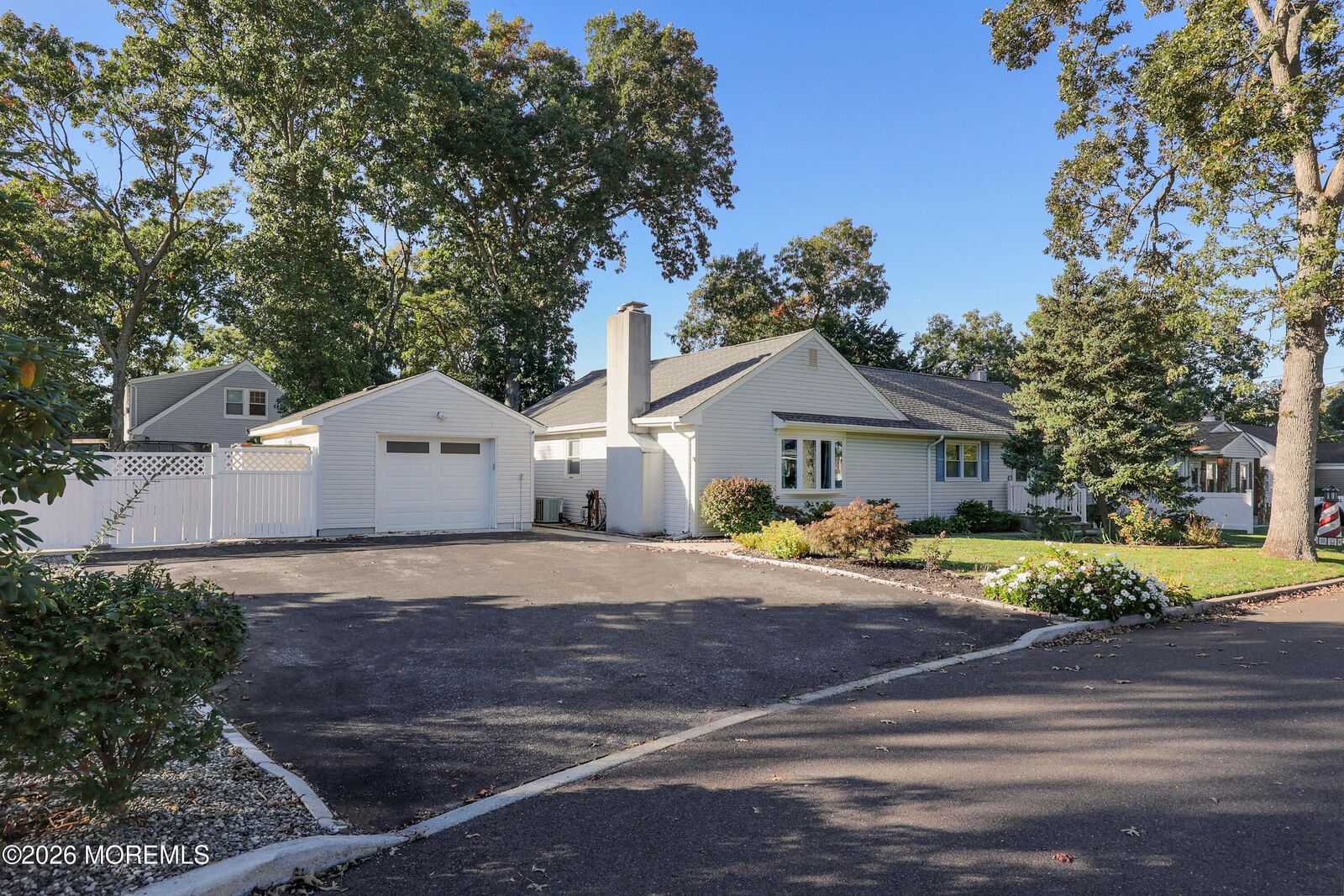 Property Photo:  341 Jefferson Court  NJ 08724 