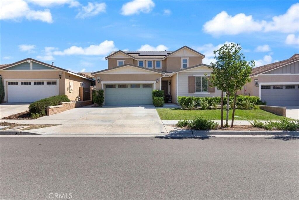 Property Photo:  5327 La Bodega  CA 92336 