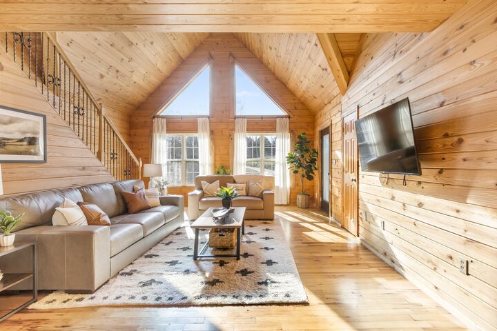Property Photo:  452 Liberty Chapel Rd  TN 37122 