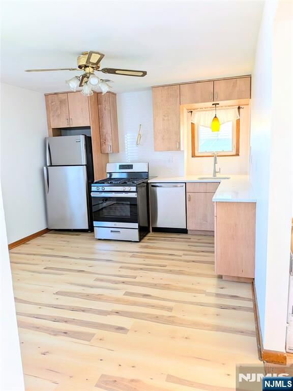 Property Photo:  15 Henry Street 2  NJ 07644 