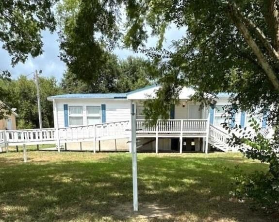 Property Photo: 24989 Diamond Road LA 70083