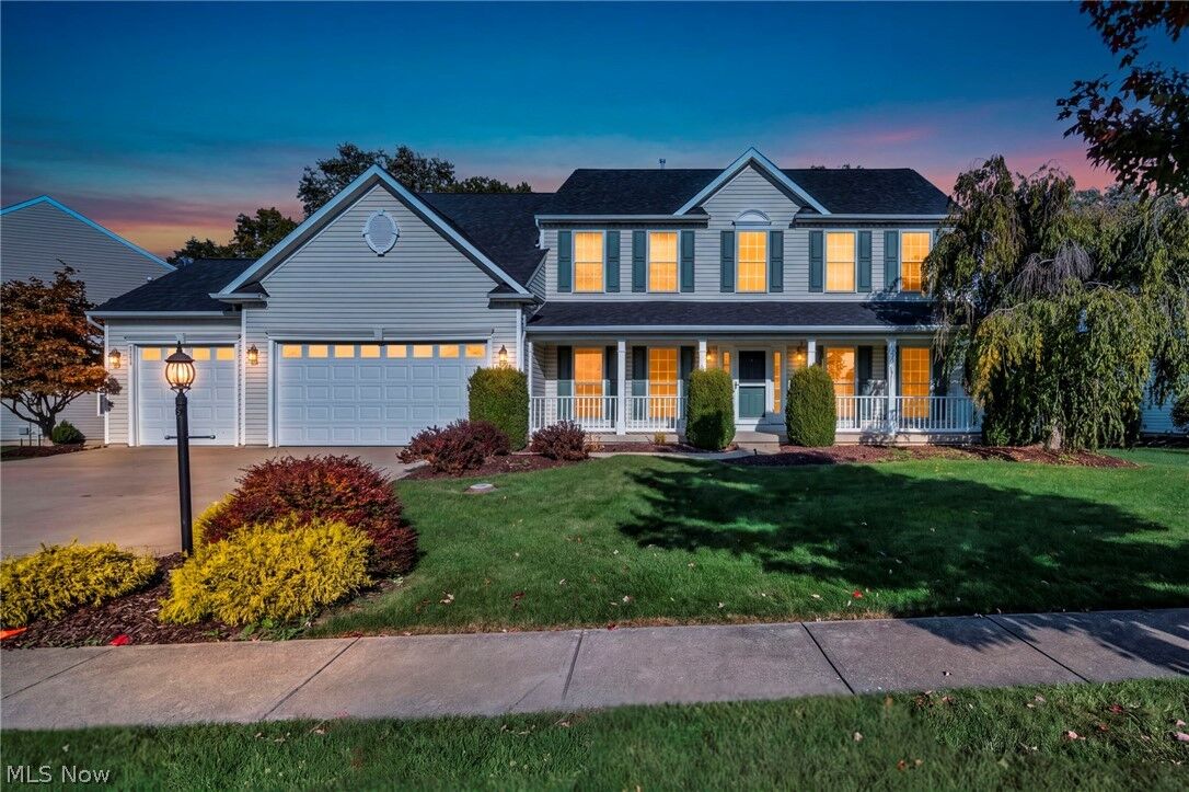 Property Photo: 2983 Clearbrook Drive OH 44011