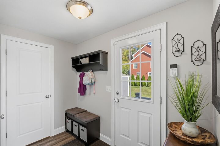 Property Photo:  75 Timber Ridge Drive  NH 03055 