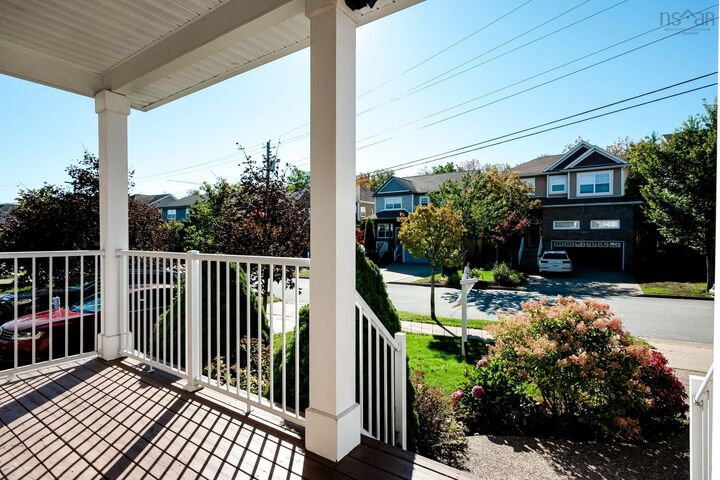 Property Photo:  32 Hollyhock Way  NS B4B 0H6 