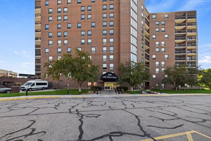 Property Photo:  6615 Lake Shore Drive S 607  MN 55423 