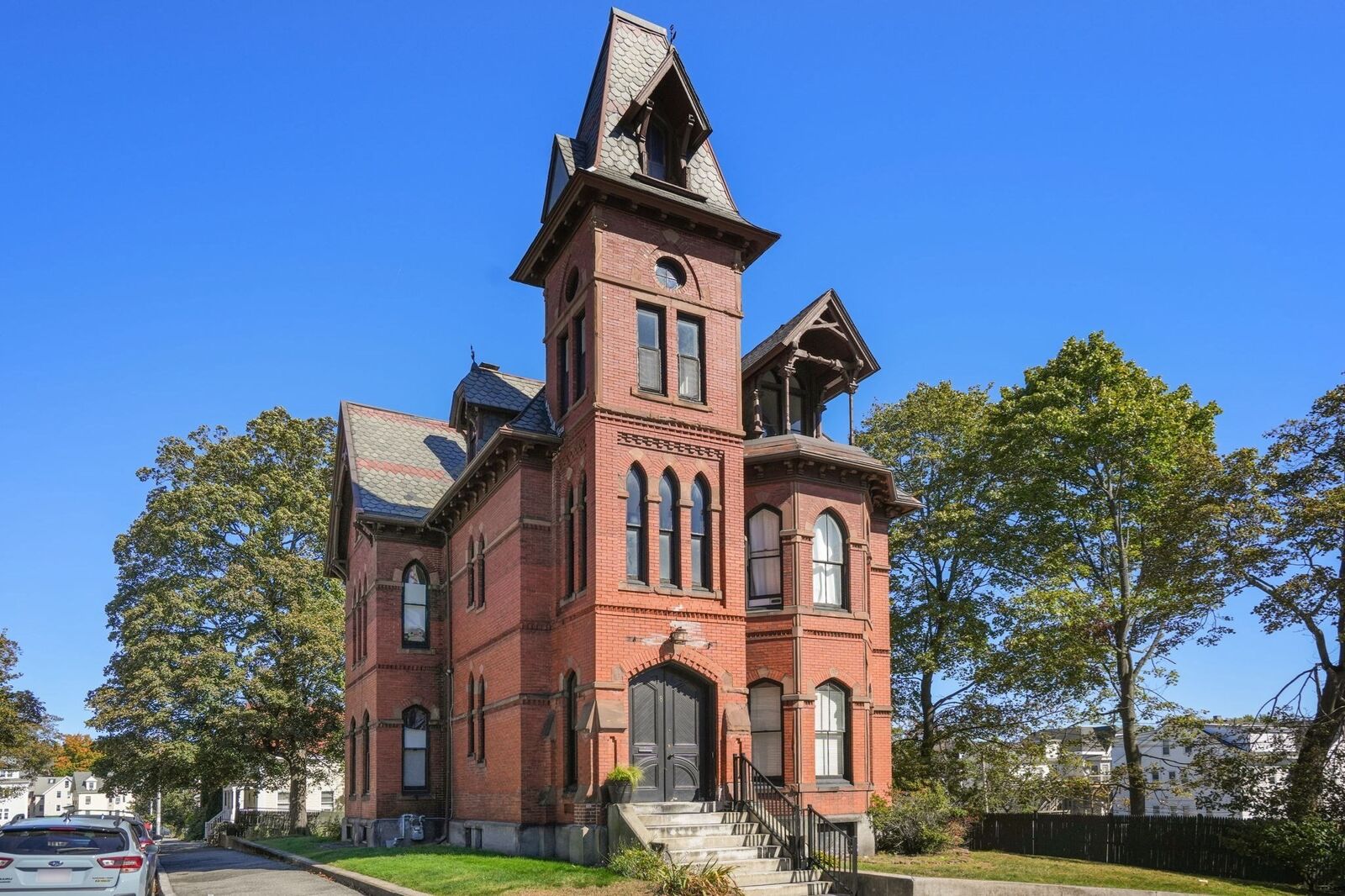 Property Photo:  8 Claremont St 3A  MA 01609 
