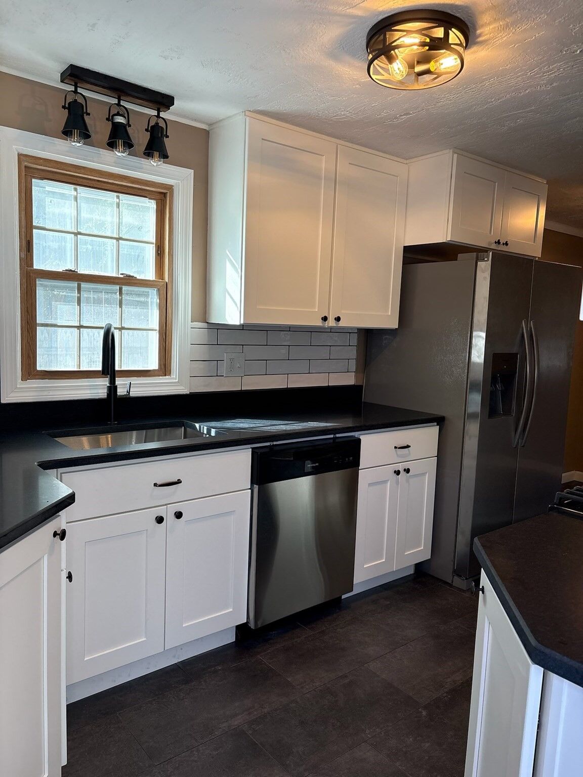 Property Photo:  114 Leatherleaf Dr  MA 01109 