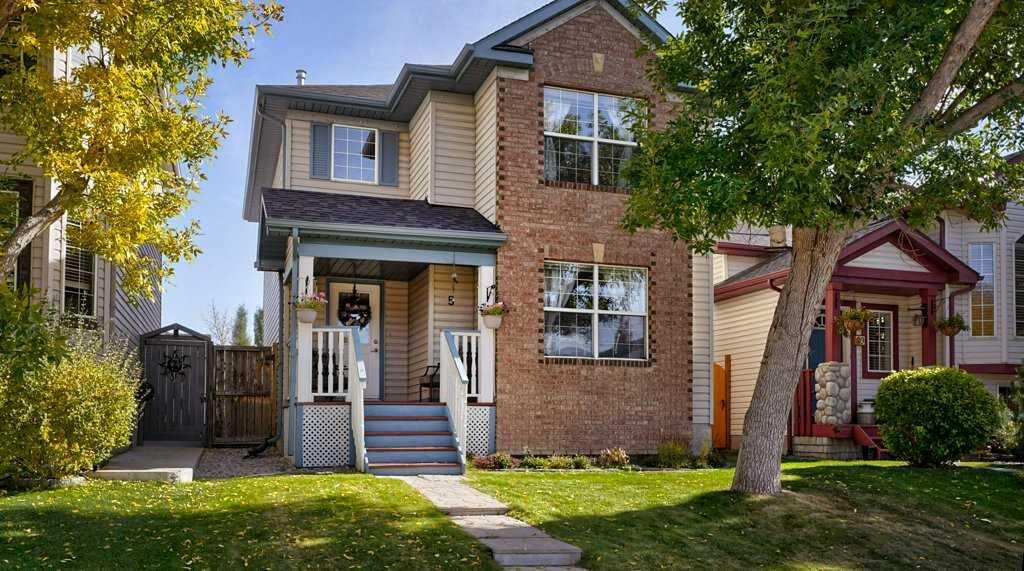 Property Photo:  5 Mt Aberdeen Circle SE  AB T2Z 3G9 