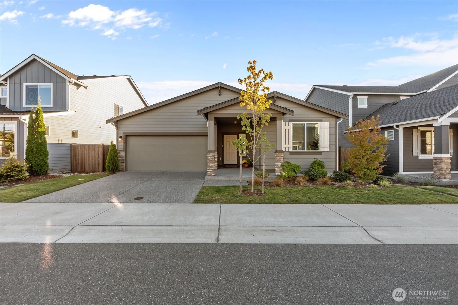 Property Photo:  4443  Explorer Avenue  WA 98367 