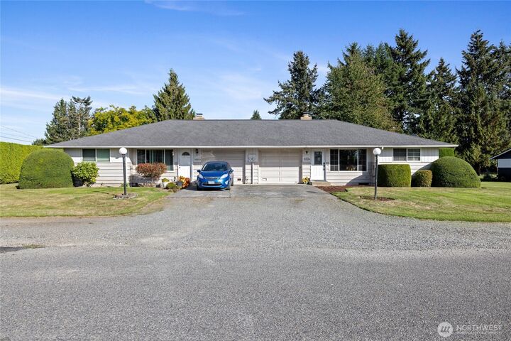 Property Photo: 5001 79th Avenue Ct E B WA 98424