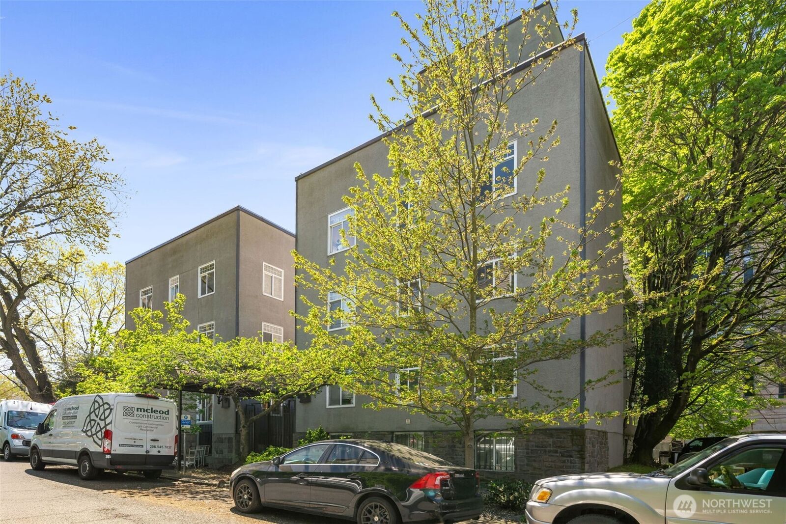 Property Photo: 403 Terry Avenue 206 WA 98104