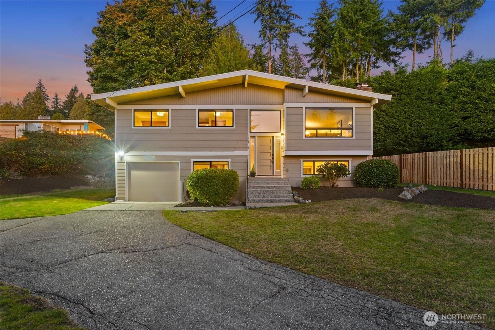 Property Photo:  22007  100th Avenue W  WA 98020 