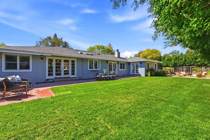 Property Photo: 600 Wallea Drive CA 94025