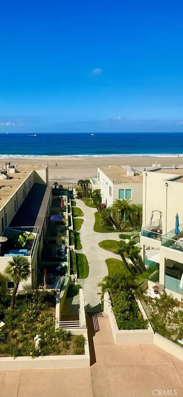 Property Photo:  7301 Vista Del Mar 32  CA 90293 