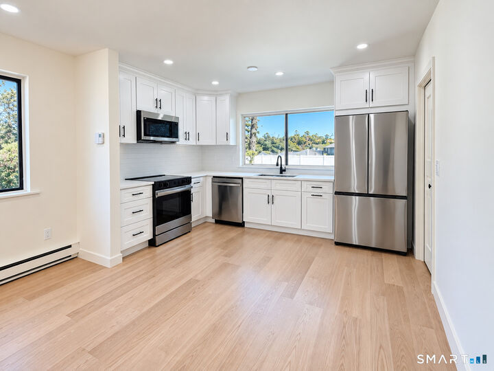 Property Photo:  201 Highview Avenue A1  CT 06907 