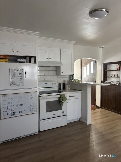 Property Photo:  3870 Old Town Road  CT 06606 
