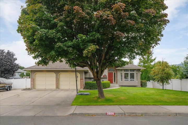 Property Photo:  3808 S Loretta Dr  WA 99206 