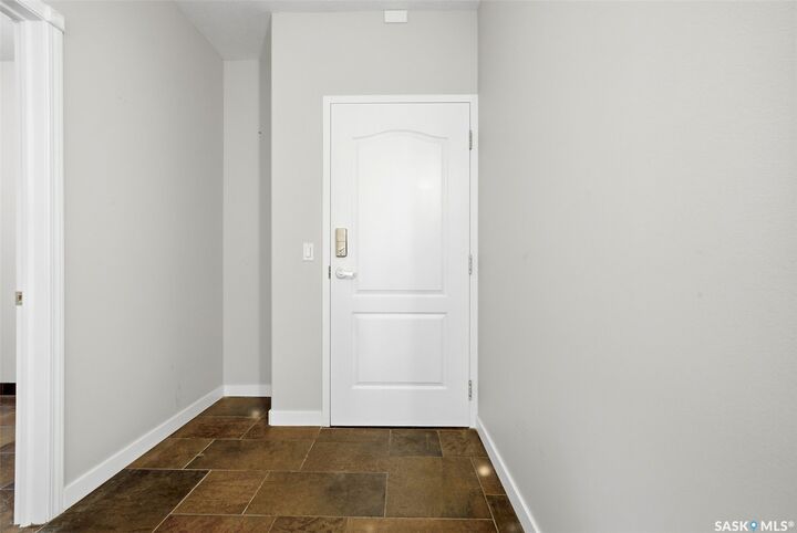 Property Photo: 1901 Victoria Avenue 1203 SK S4P 3R4