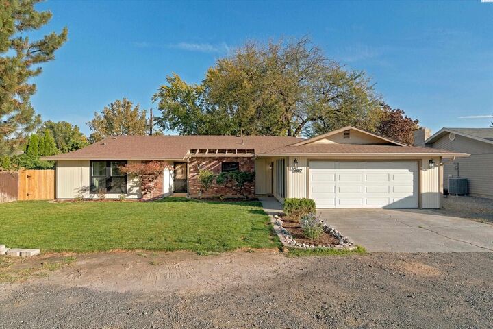 Property Photo: 4917 W Sylvester St WA 99301