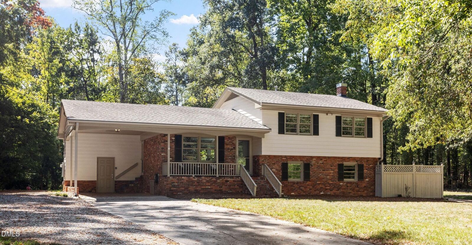 Property Photo:  8208 Hillside Drive  NC 27612 