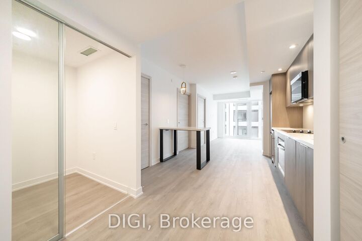 Property Photo:  485 Perth Avenue E725  ON M6N 0B9 