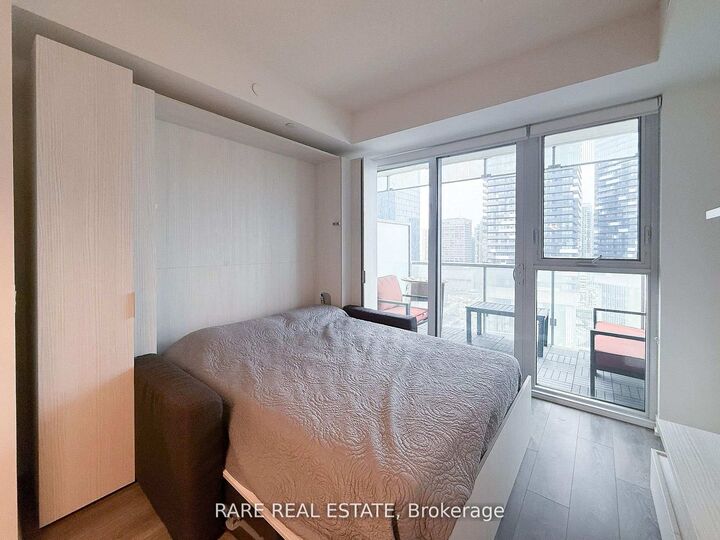 Property Photo: 15 Lower Jarvis Street 1509 ON M5E 0C6