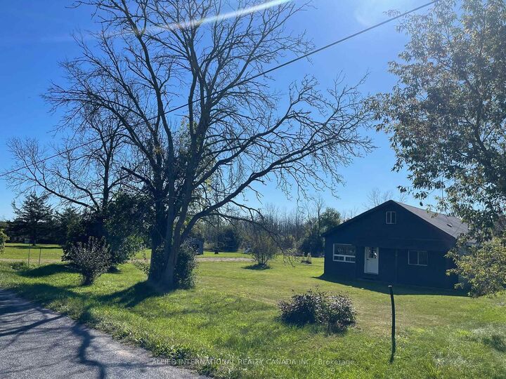 Property Photo:  537 Burr Road  ON K0K 1A0 