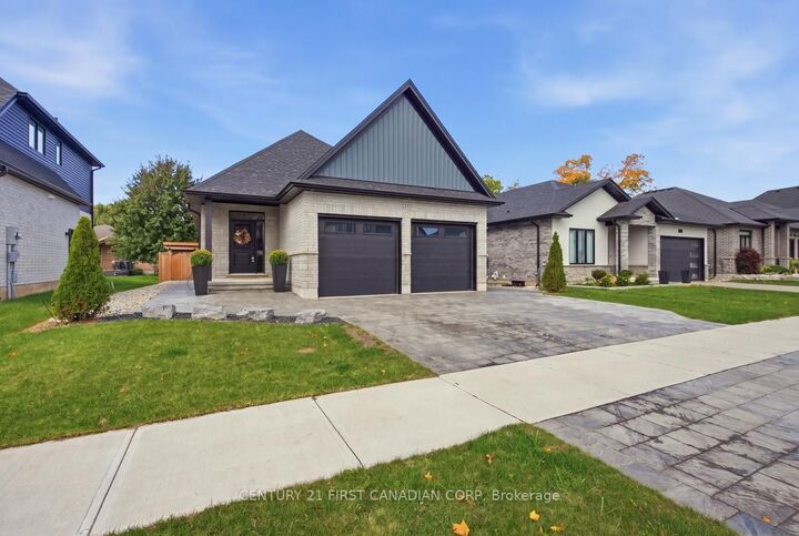Property Photo: 12 Briscoe Crescent ON N7G 4E1