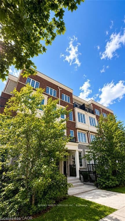Property Photo:  2205 Lillykin Street 4  ON L6H 7H2 