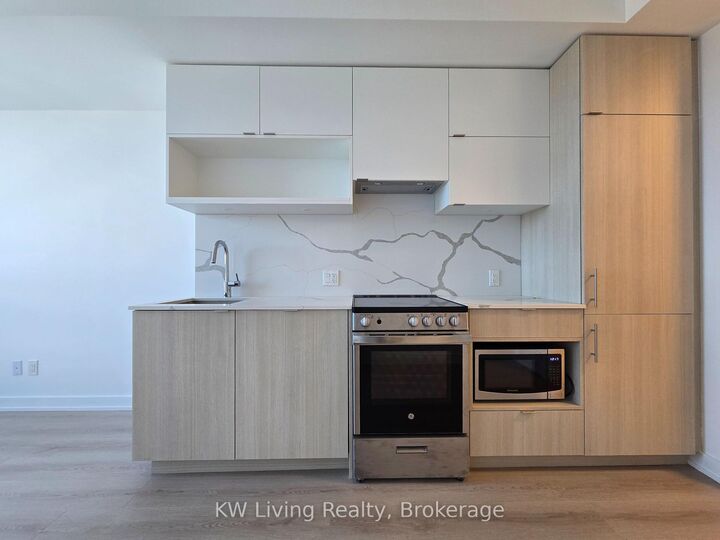 Property Photo: 100 Queen Street E 2705 ON M5C 0B5