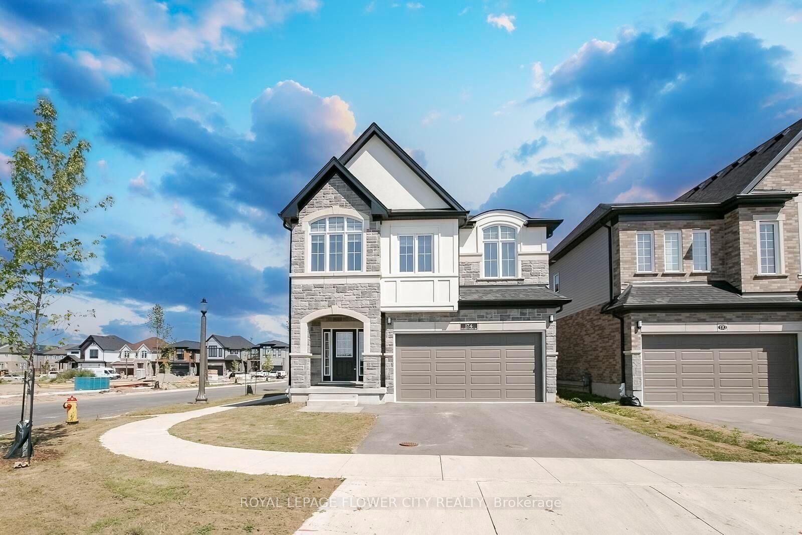 Property Photo:  174 Shaded Creek Drive  ON N2P 0K7 