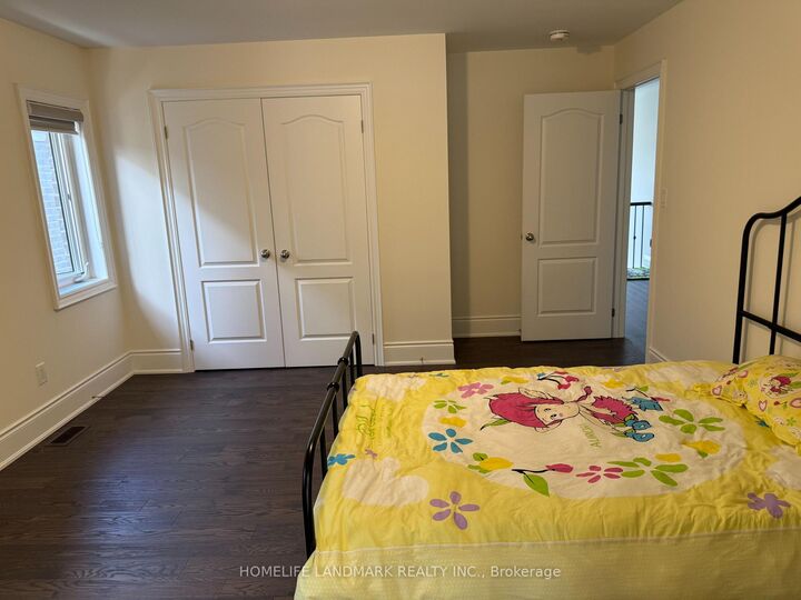 Property Photo:  46 Forest Edge Crescent  ON L9N 0S6 