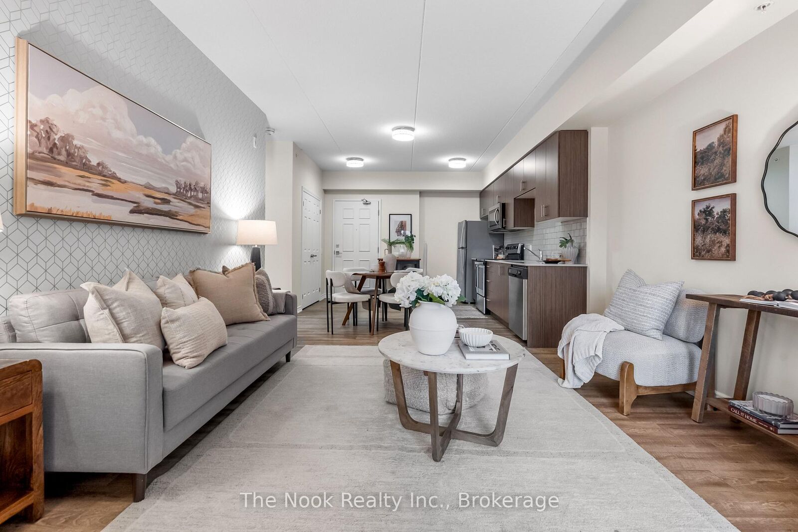 Property Photo:  290 Liberty Street N 226  ON L1C 0V5 