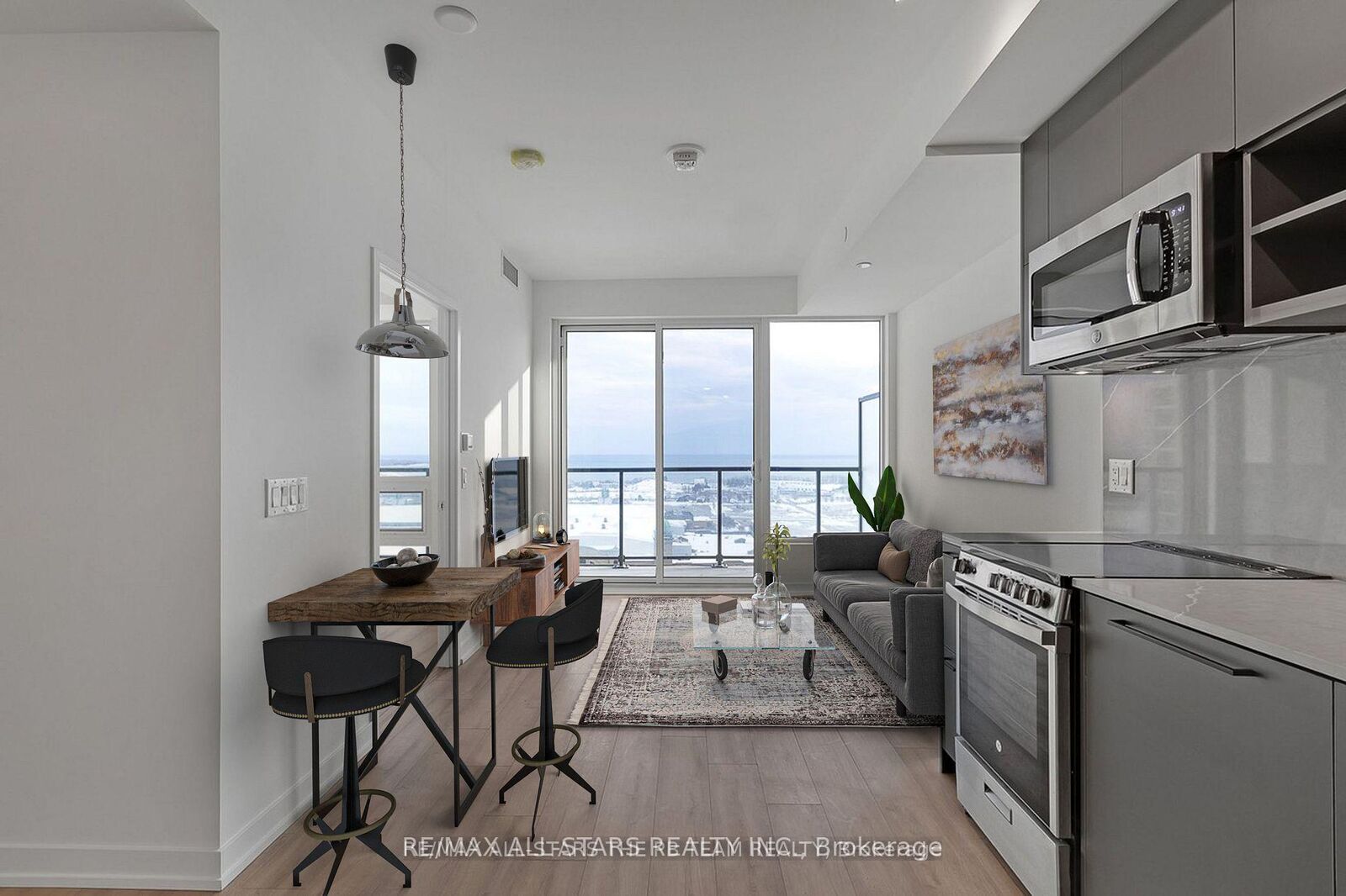 Property Photo: 135 East Liberty Street 2101 ON M6K 3P6