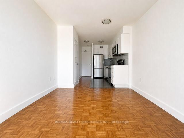 Property Photo:  80 Wellesley Street E 404  ON M4Y 1N9 