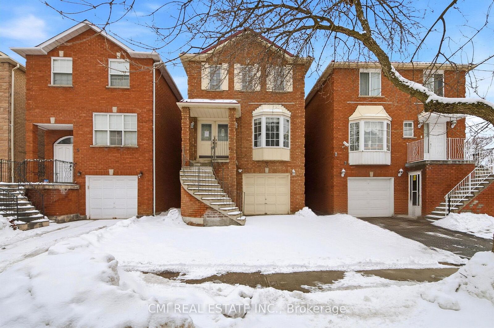Property Photo:  3 Forest Point Drive  ON M6M 5E8 